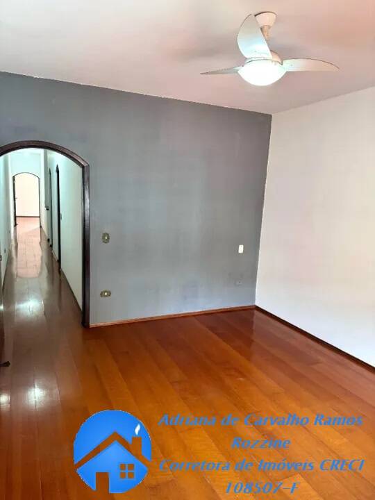 Casa à venda com 4 quartos, 205m² - Foto 4