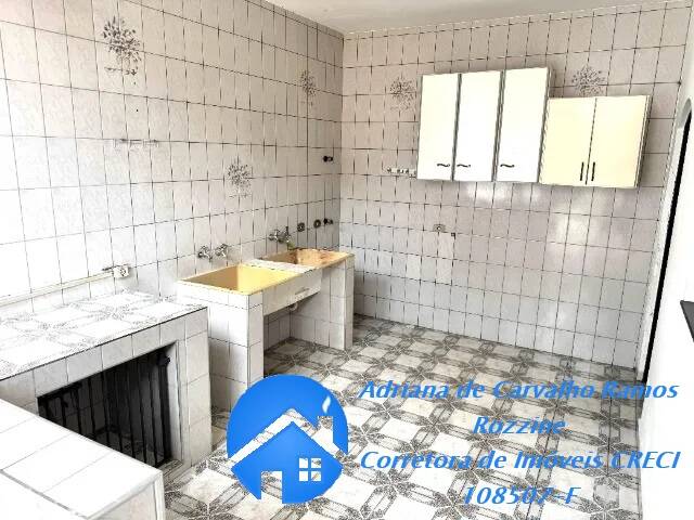 Casa à venda com 4 quartos, 205m² - Foto 18