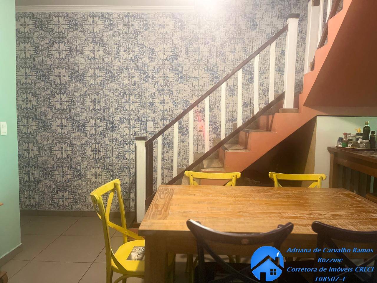 Casa, 2 quartos, 180 m² - Foto 1