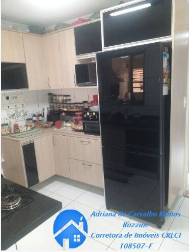 Sobrado, 3 quartos, 266 m² - Foto 2