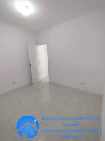Casa à venda com 3 quartos, 78m² - Foto 4