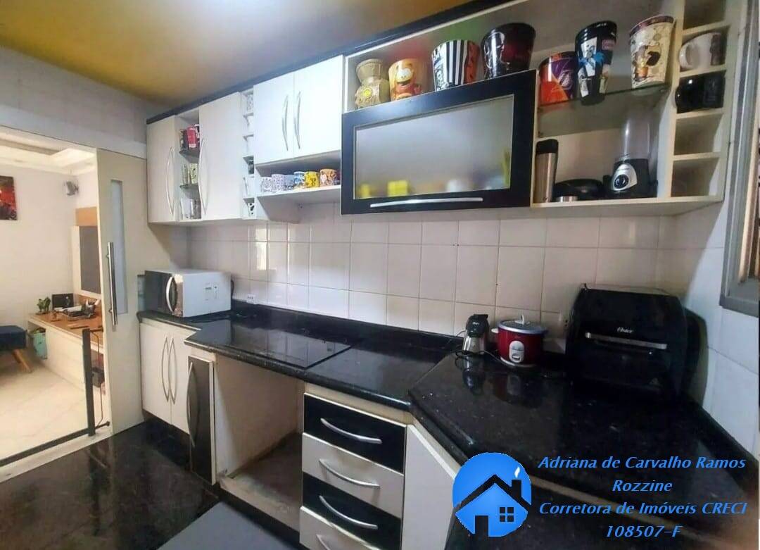 Casa, 2 quartos, 79 m² - Foto 1