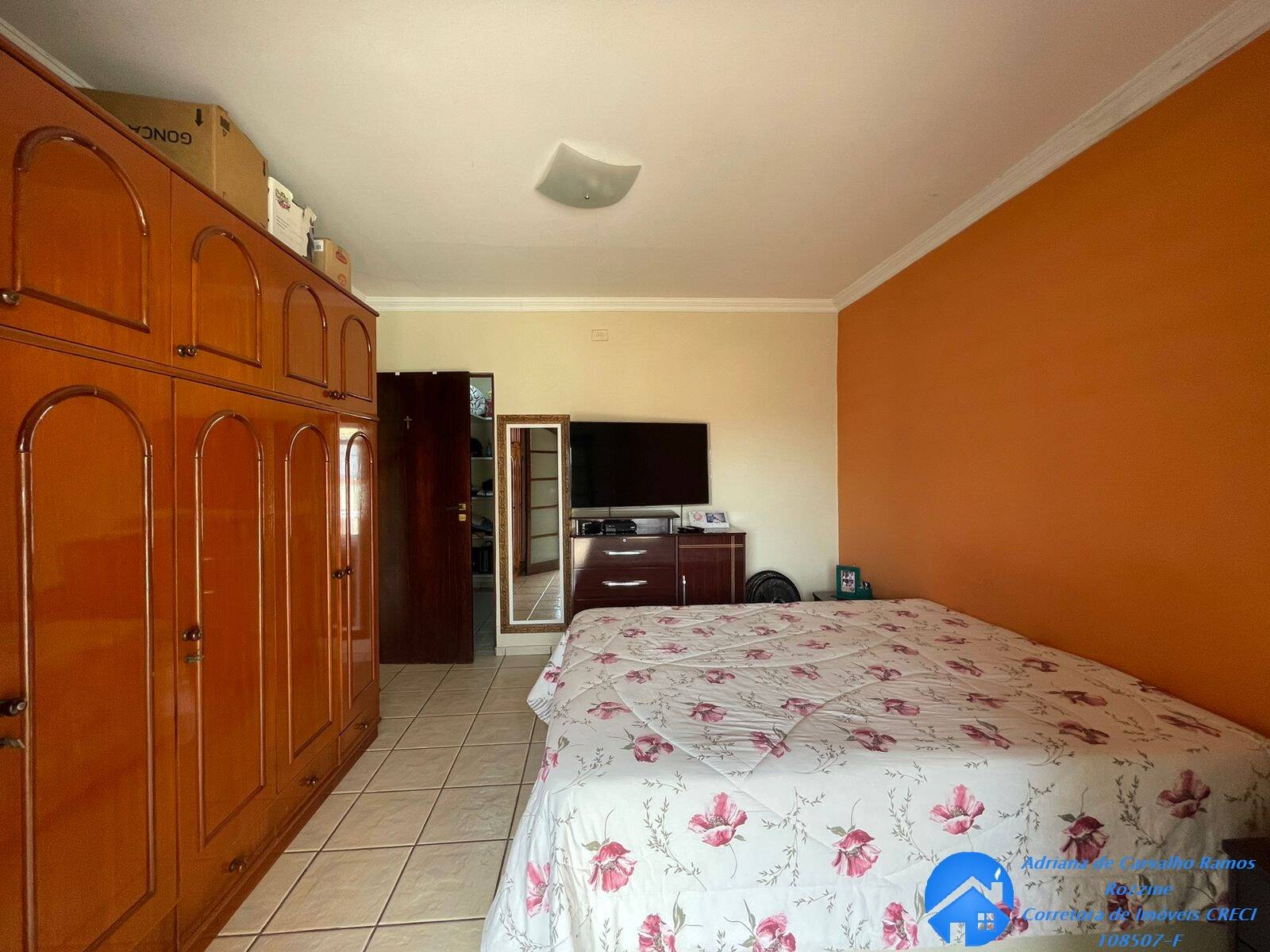 Casa, 3 quartos, 242 m² - Foto 24