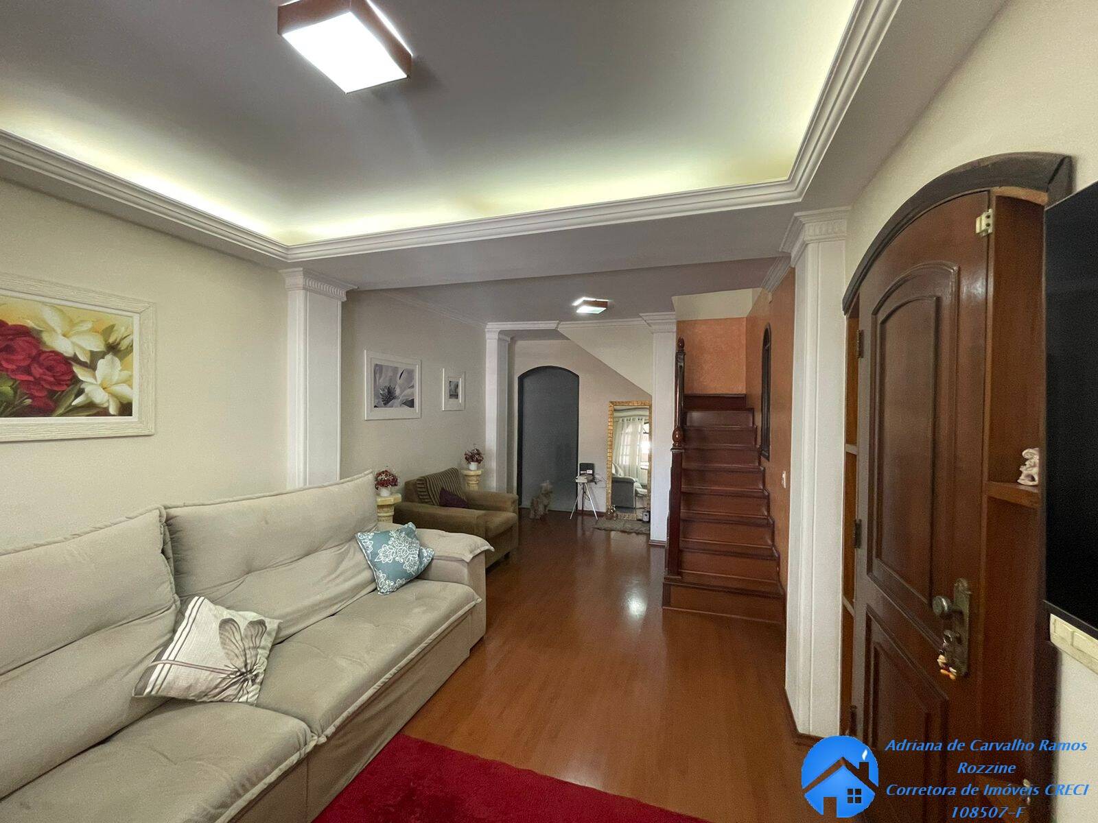 Casa, 3 quartos, 242 m² - Foto 2