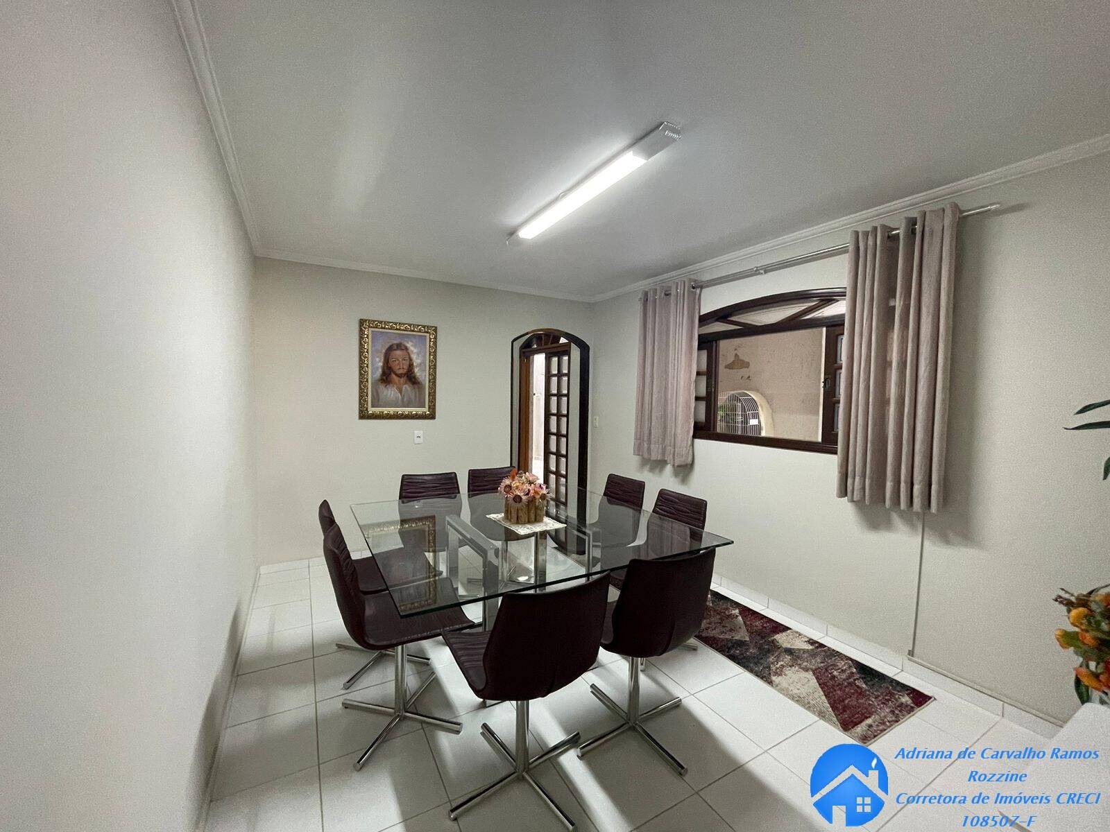 Casa, 3 quartos, 242 m² - Foto 6