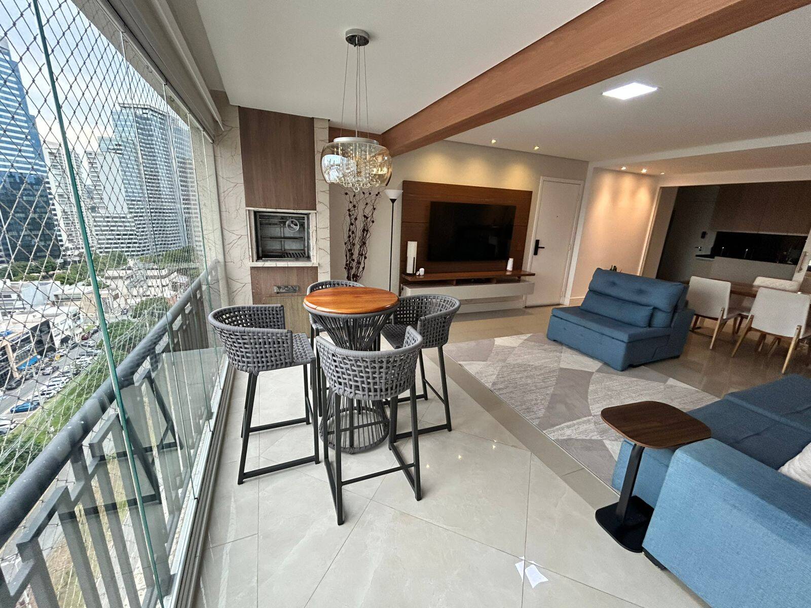 Apartamento, 3 quartos, 107 m² - Foto 1