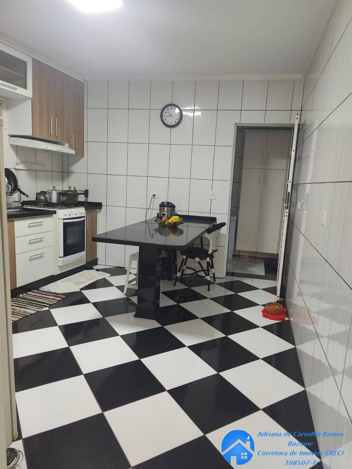 Casa, 2 quartos, 400 m² - Foto 1