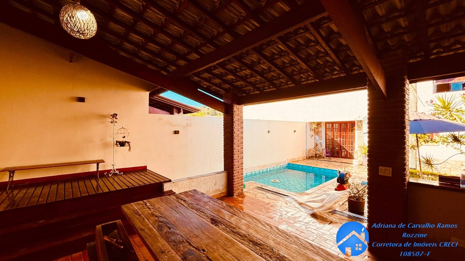 Casa, 3 quartos, 274 m² - Foto 34