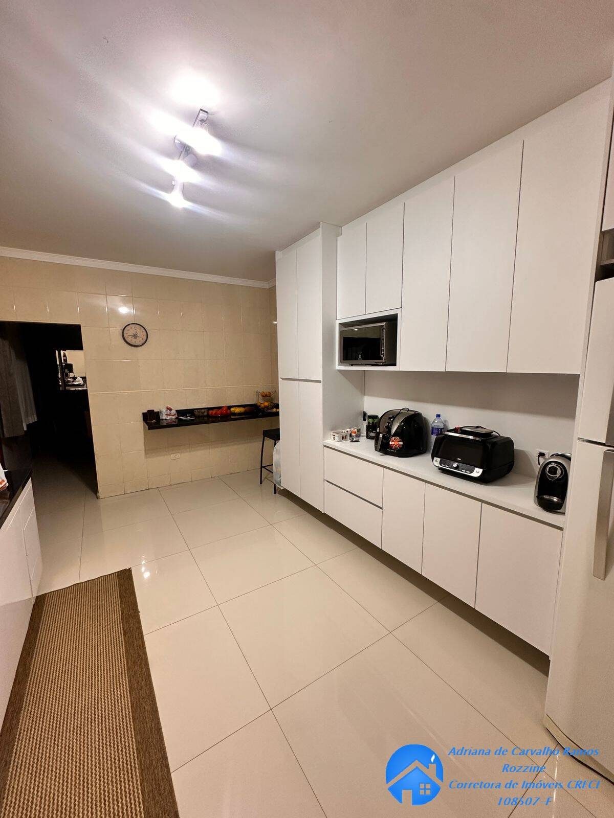 Casa, 3 quartos, 200 m² - Foto 1