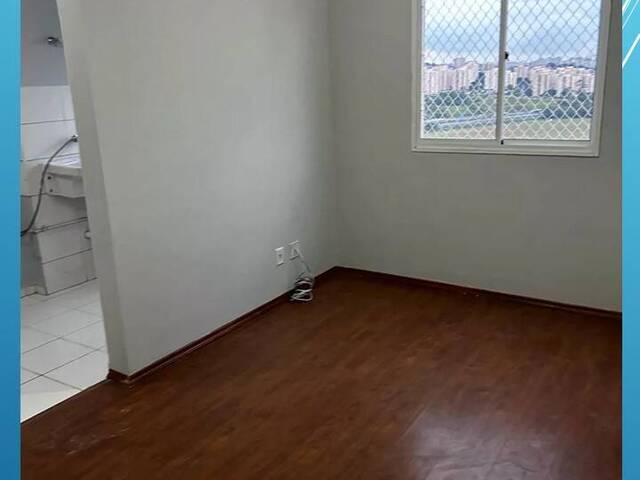 Apartamento para Venda em Carapicuíba - 5