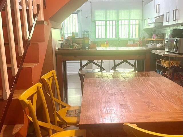 Casa para Venda em Jandira - 2