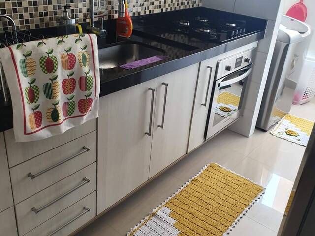 Apartamento para Venda em Carapicuíba - 4