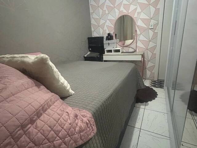 Apartamento para Venda em Carapicuíba - 4