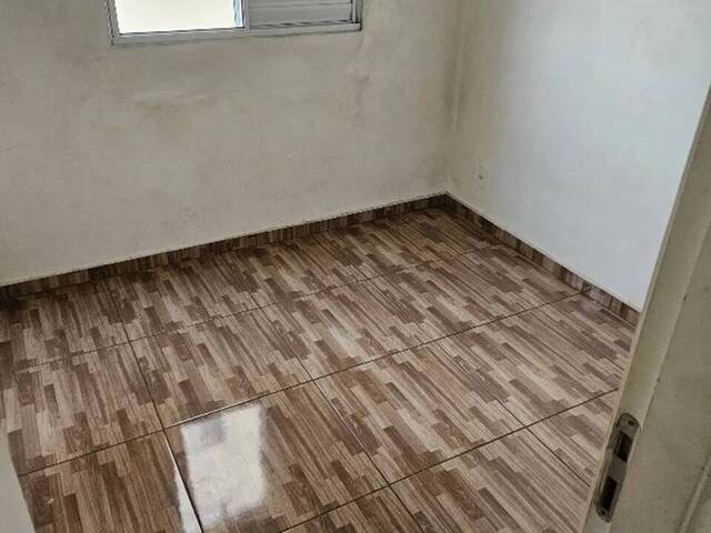 #3105 - Apartamento para Venda em Jandira - SP - 3
