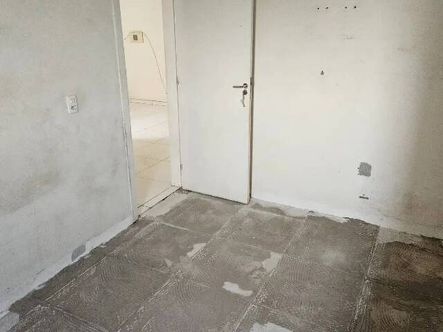 Apartamento para Venda em Jandira - 4