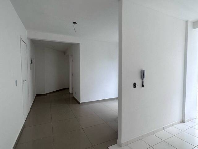 Apartamento para Venda em Cotia - 5