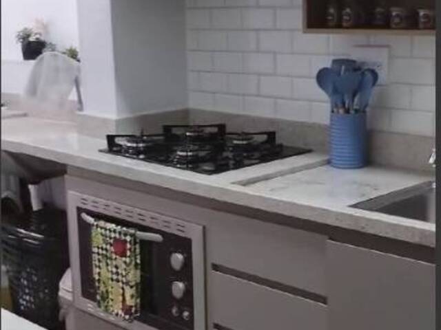 #3145 - Apartamento para Venda em Carapicuíba - SP - 3