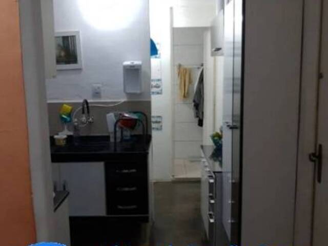 Apartamento para Venda em Carapicuíba - 4