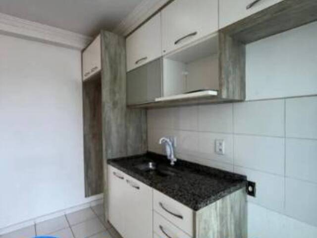 #3183 - Apartamento para Venda em Carapicuíba - SP - 3