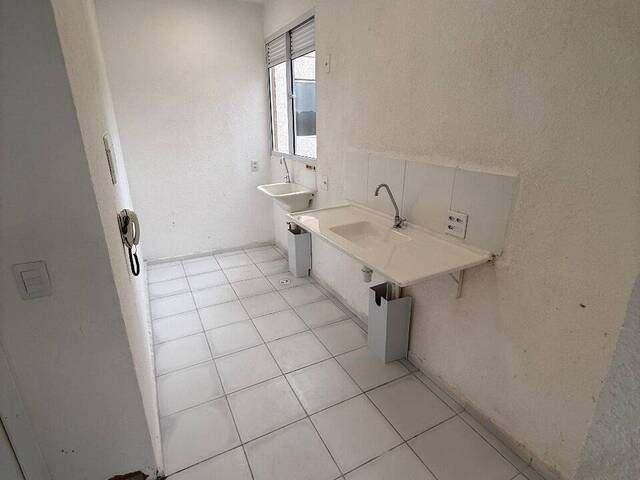 Apartamento para Venda em Cotia - 2