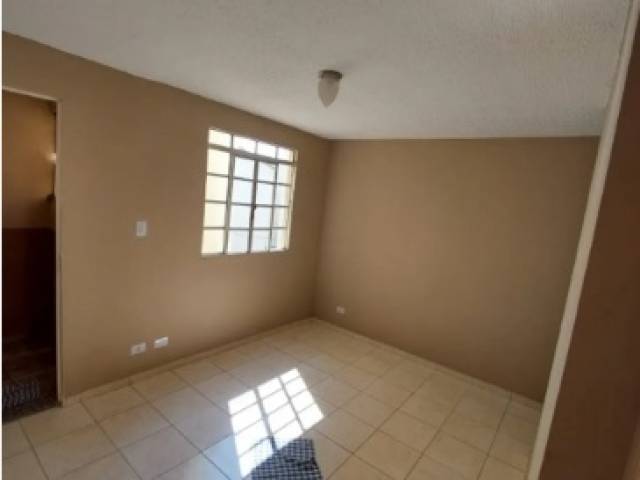 Venda em Chácaras Roselândia - Cotia