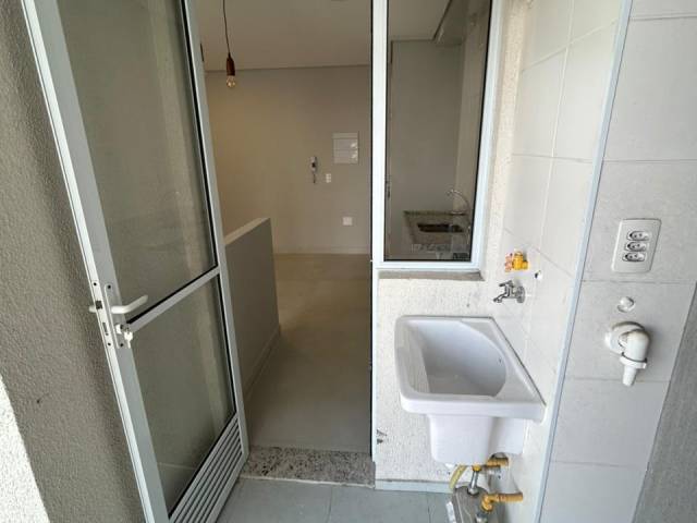 Apartamento para Venda em Carapicuíba - 5