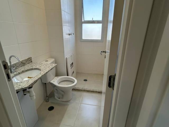 Apartamento para Venda em Carapicuíba - 4