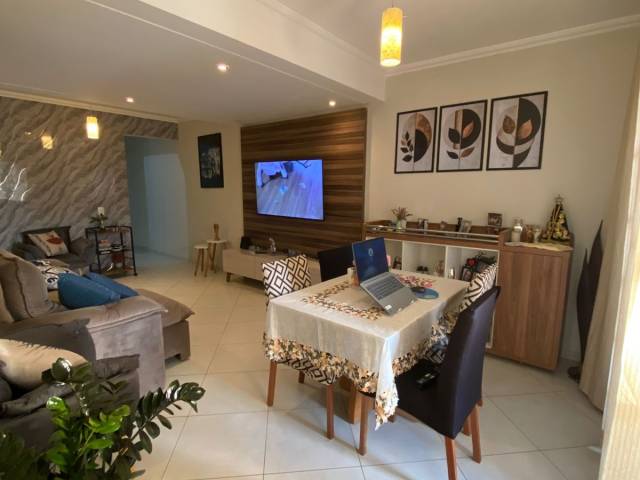 Casa para Venda em Carapicuíba - 4