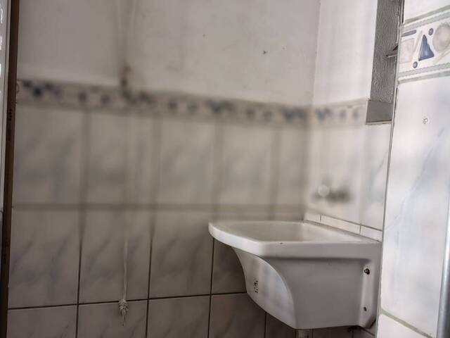 Apartamento para Venda em Carapicuíba - 5