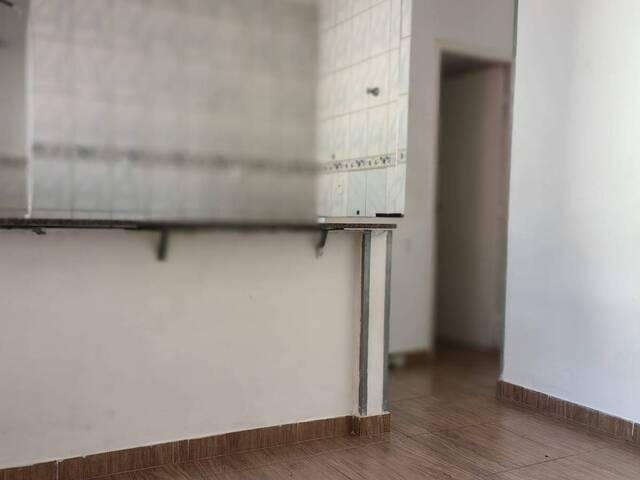 Apartamento para Venda em Carapicuíba - 2