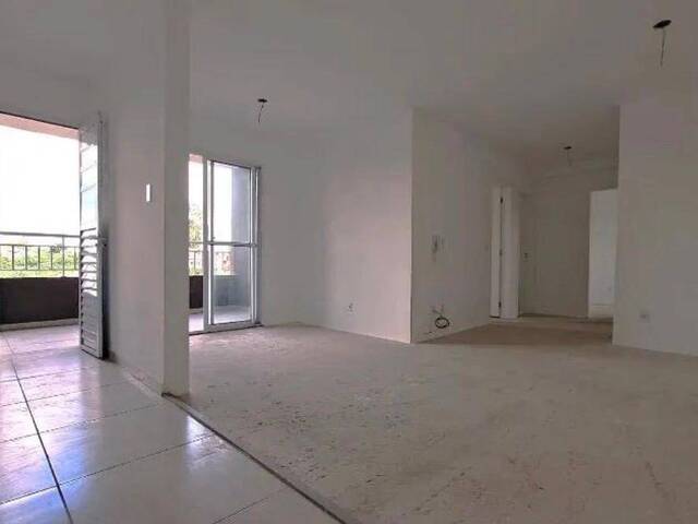 Apartamento para Venda em Cotia - 3