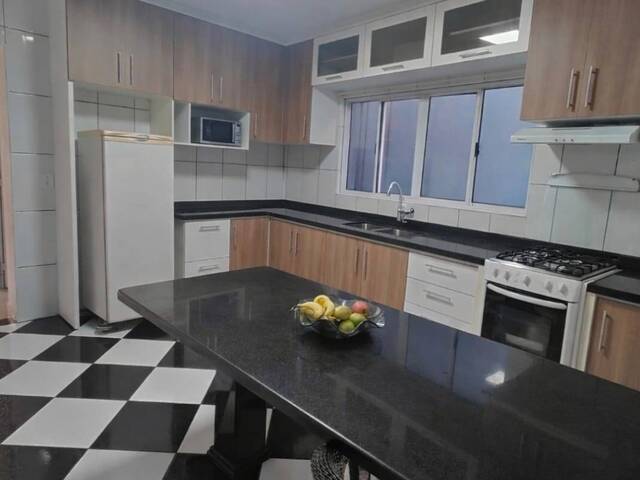 #3357 - Casa para Venda em Carapicuíba - SP