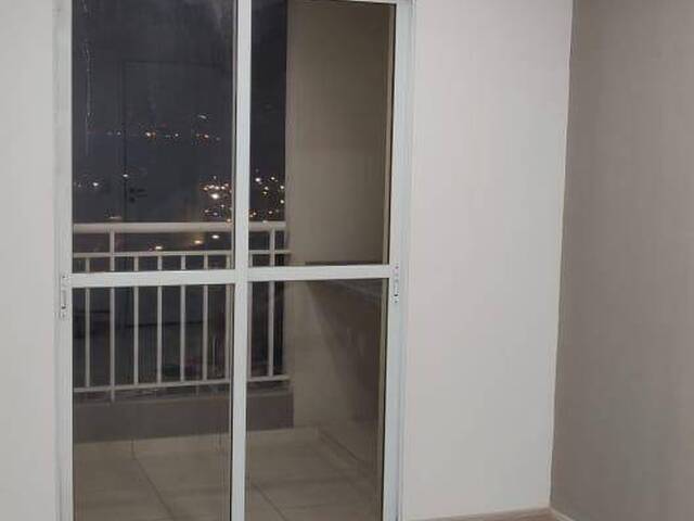 Apartamento para Venda em Carapicuíba - 4