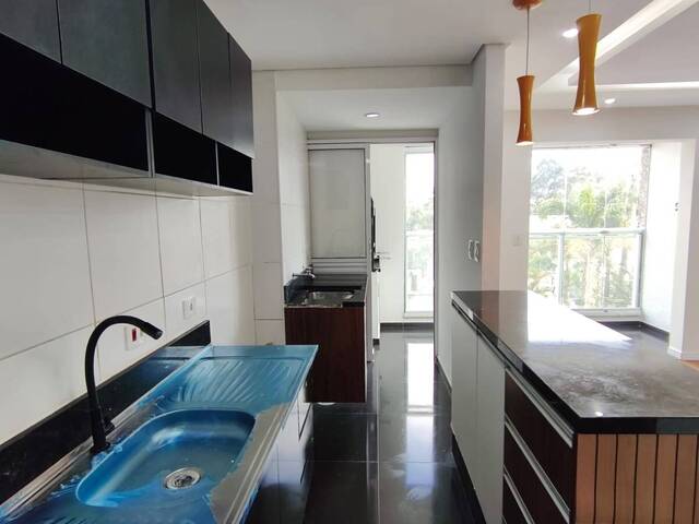 Apartamento para Venda em Carapicuíba - 4