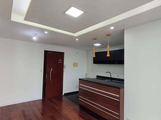 Apartamento para Venda em Carapicuíba - 2
