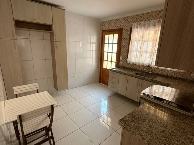 Casa para Venda em Jandira - 2