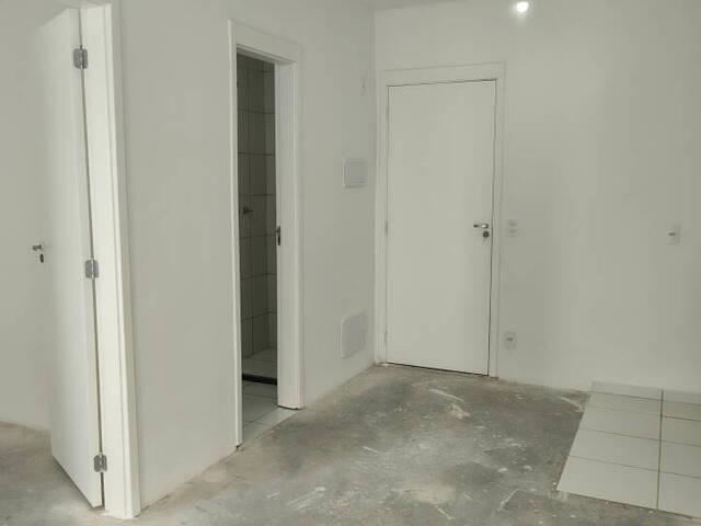 Apartamento para Venda em Carapicuíba - 3